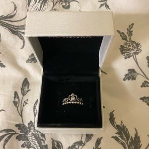 Pandora princess ring